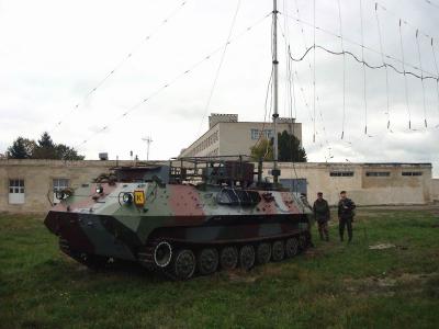 Прикрепленное изображение: Berdichiv_R330B_MT-LBU_radio.jpg